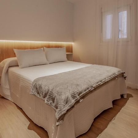 Parrapartamentos Apartamentos Turisticos Caces Zewnętrze zdjęcie